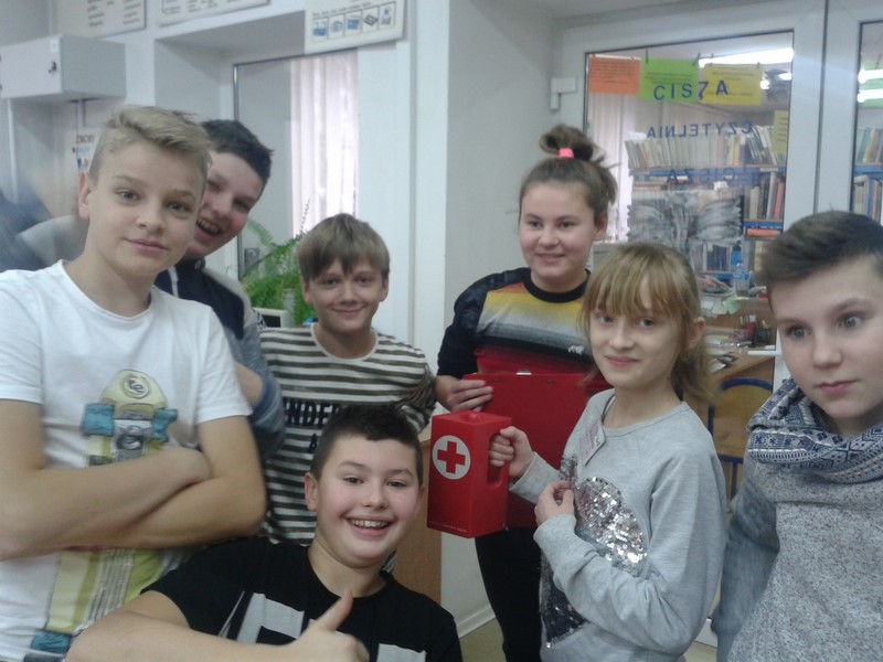 polski czerwony krzy 3 20151222 1850698749