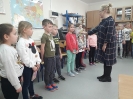 Pasowanie na czytelnika klas I.